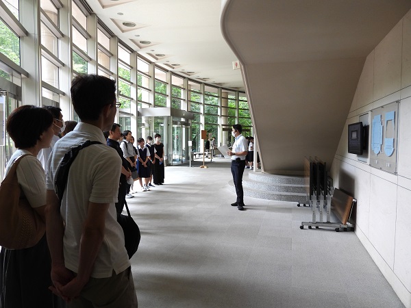 校内見学