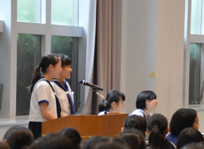 選挙管理委員が運営を行います