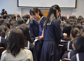 1人1票、重みのある投票です