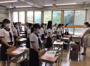 終業式のようす（2年生）