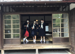成瀬先生旧宅にて
