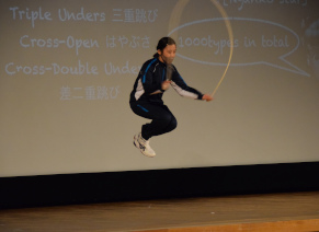 Jump Ropeを実演しました