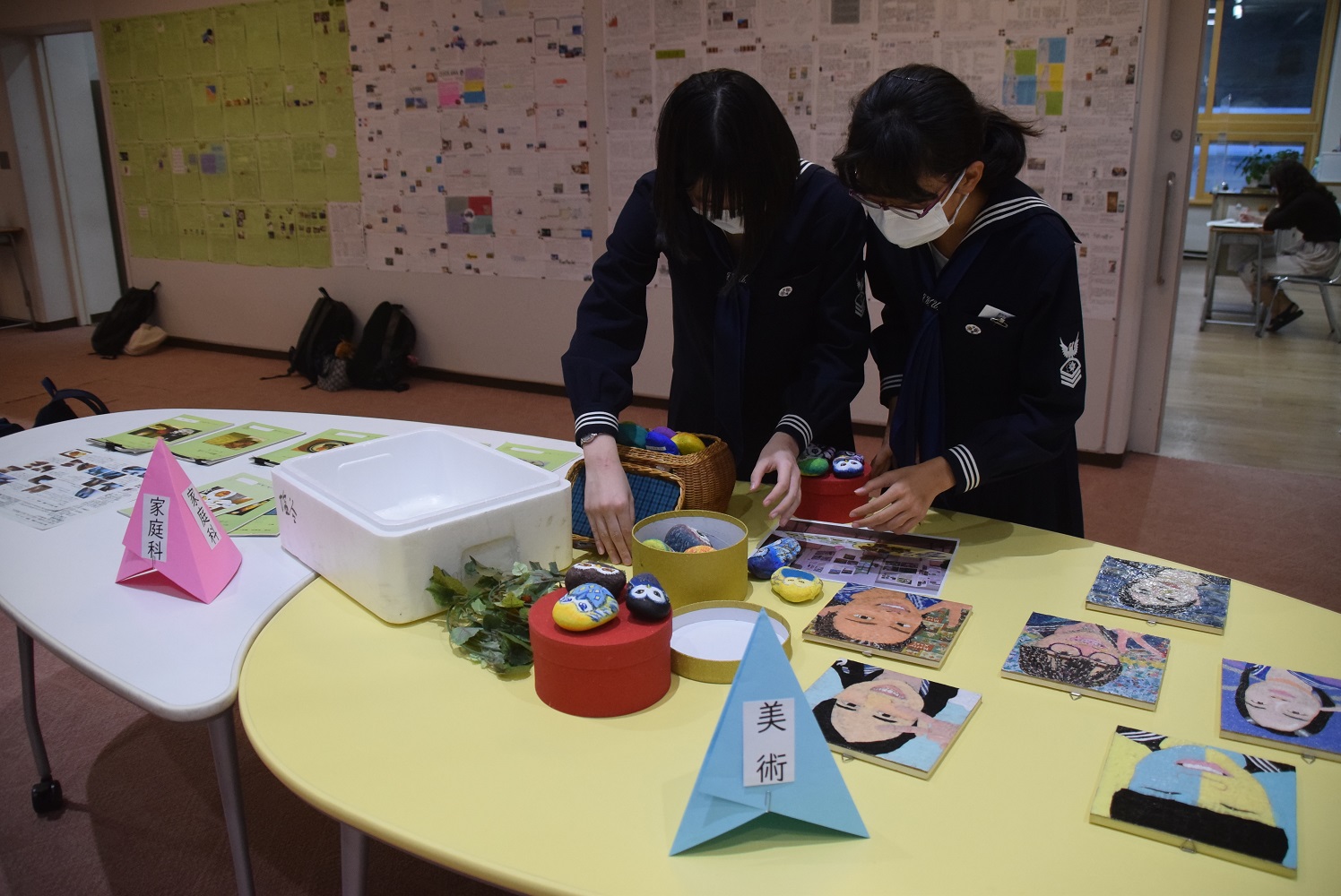 前日 展示準備のようす