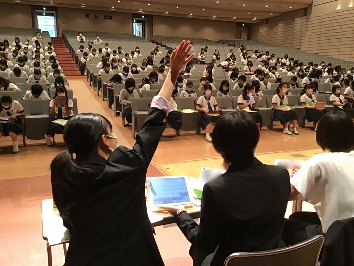 1年 ようこそ先輩 全体会