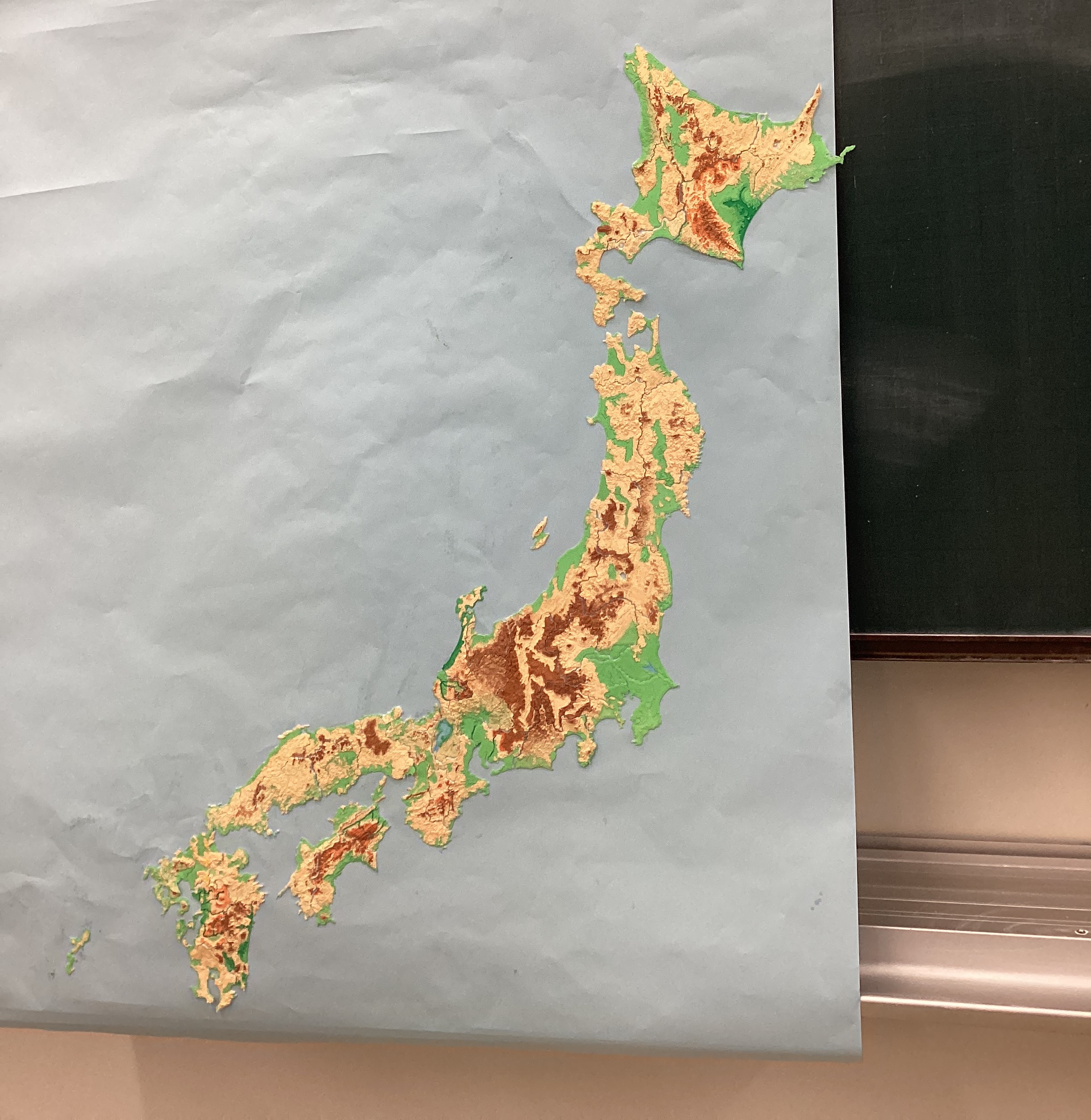 立体の日本地図完成！