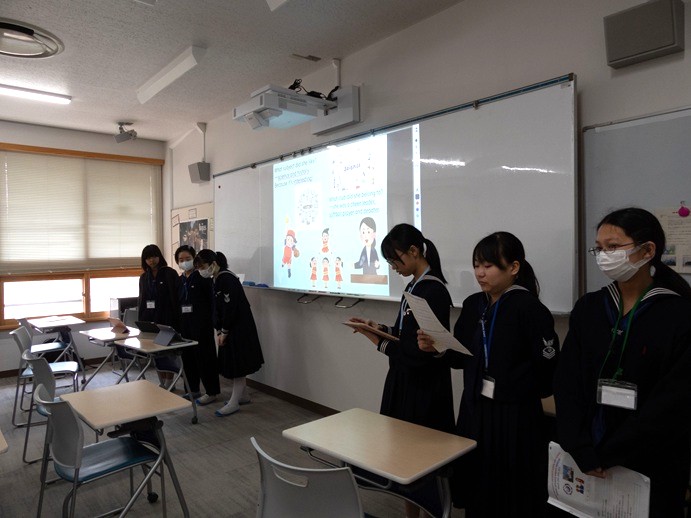 立派にプレゼンテーションができました！