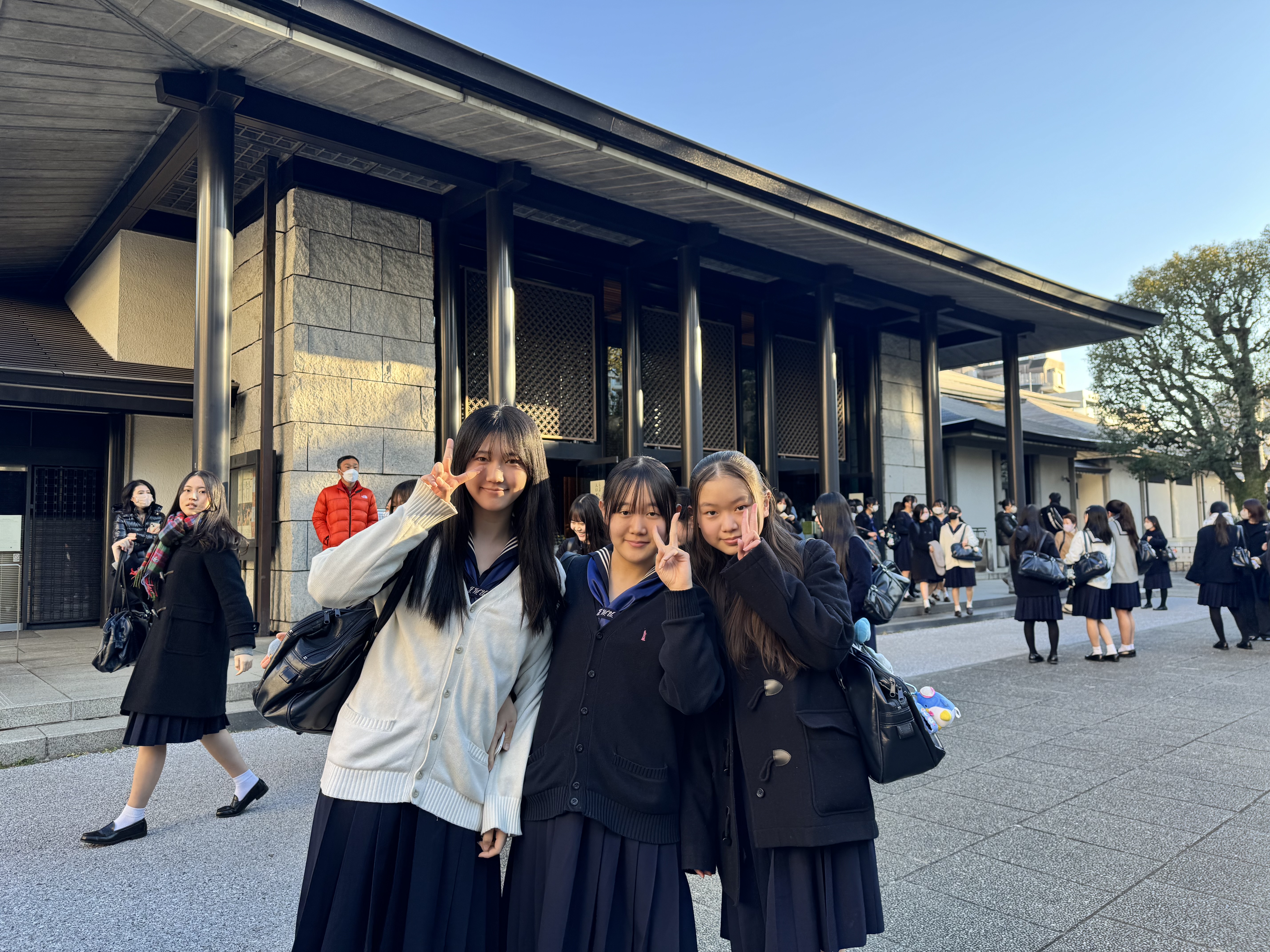 鑑賞後は演目の話題で持ちきりでした