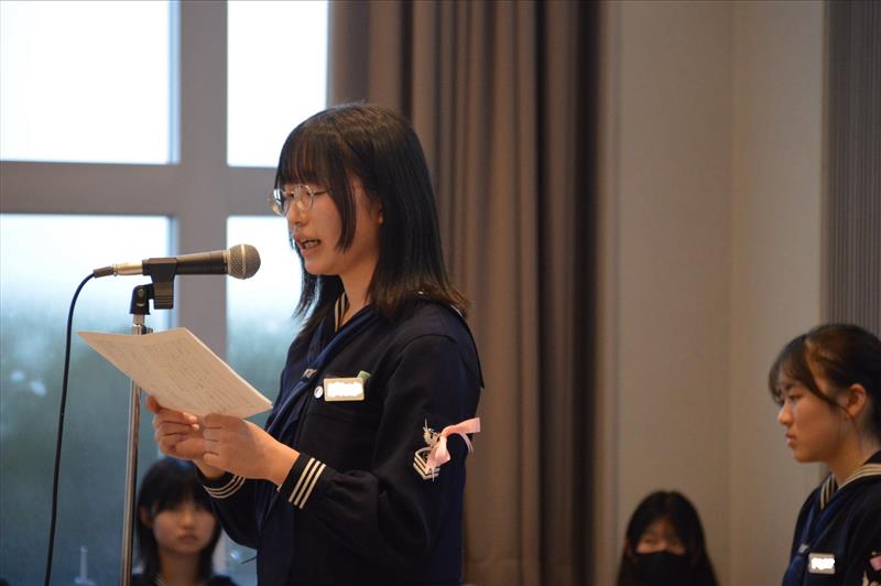候補者の演説