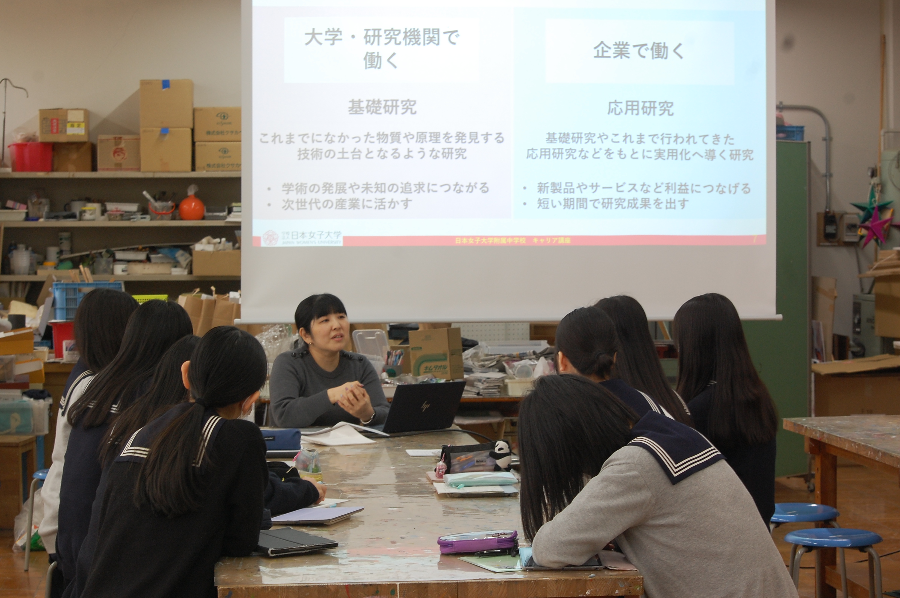 少人数で、じっくりお話を伺いました