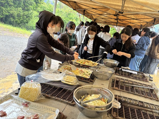 焼きそば、串焼きを作りました