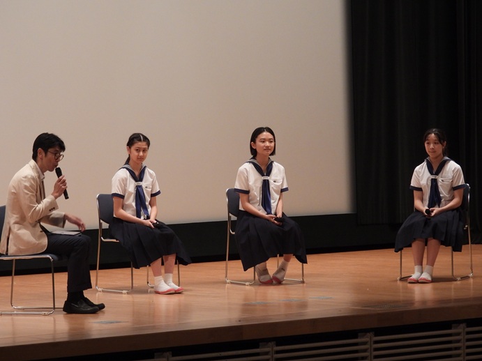 生徒と教員の座談会