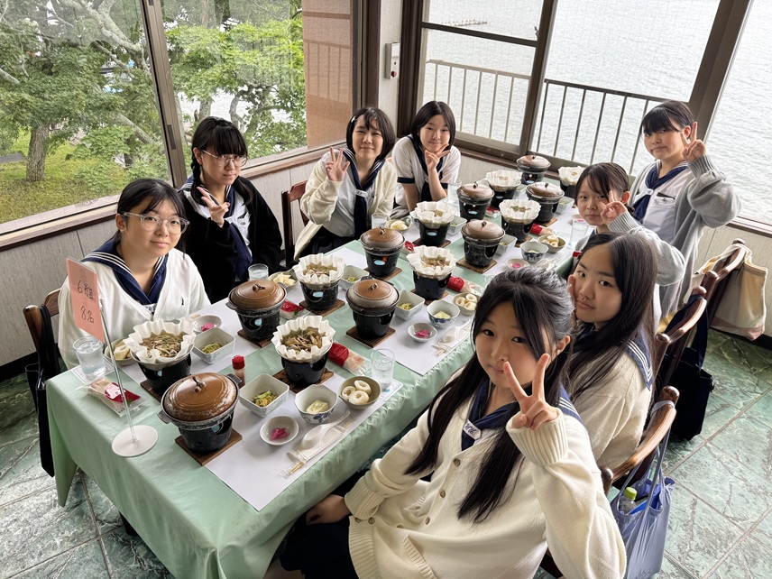 郷土料理「きりたんぽ」を美味しくいただきました