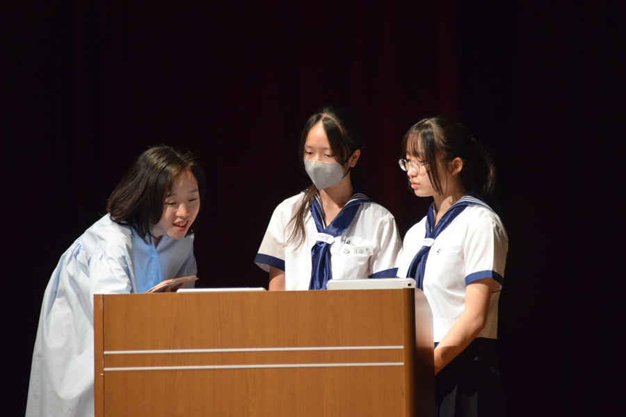 十月祭行事委員は前後夜祭のリハーサルを行いました
