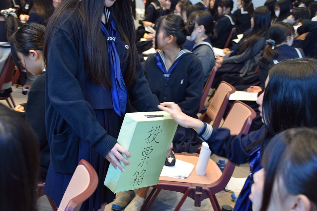 一票の重みを感じながら投票します