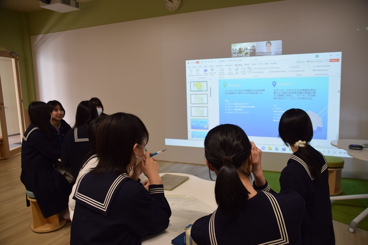 タンザニアからzoom講義も