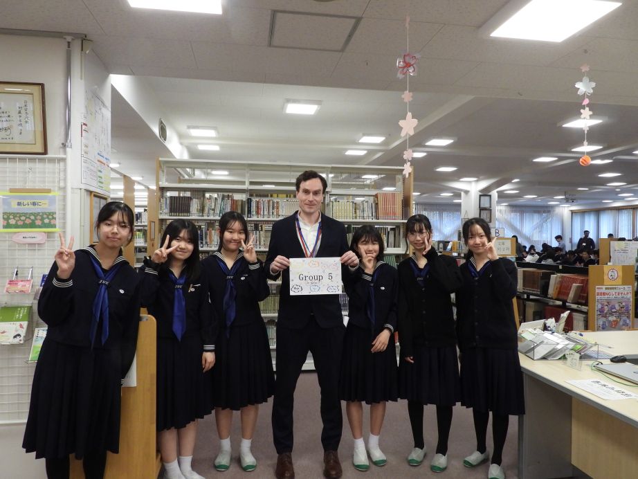 立派にプレゼンテーションができました!