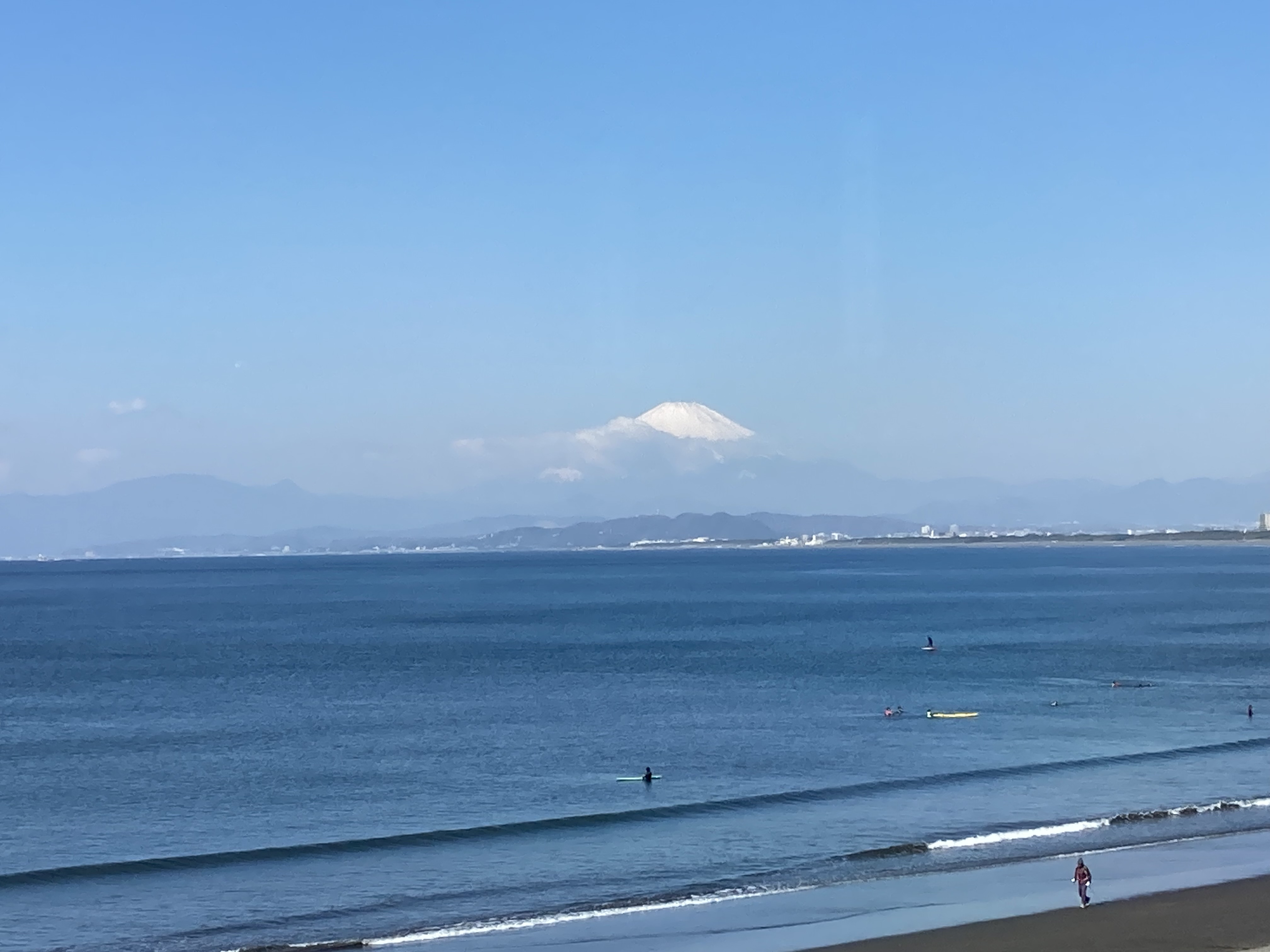 江の島から見た富士山
