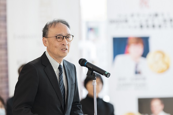 菅野靖史学部長