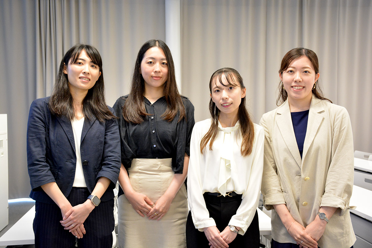 左から吉川さん、髙橋さん、別所さん、永堀さん